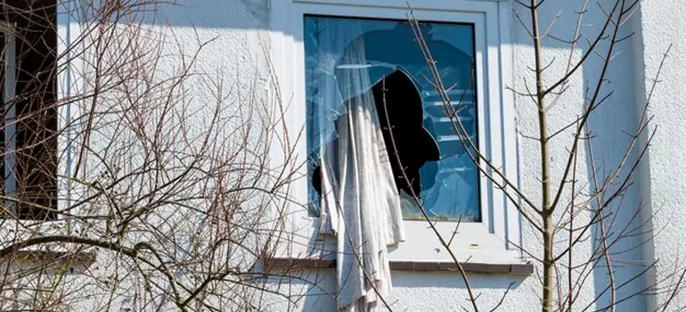 Storm Window Installation Contractors in Sault Ste. Marie, Ontario
